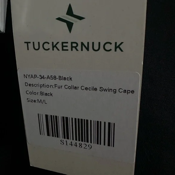 TUCKERNUCK Fur Collar Cecile Swing Cape - Picture 9 of 12